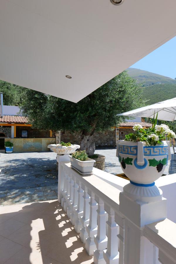 Vila Panorama Piqeras Bed and Breakfast Exterior foto