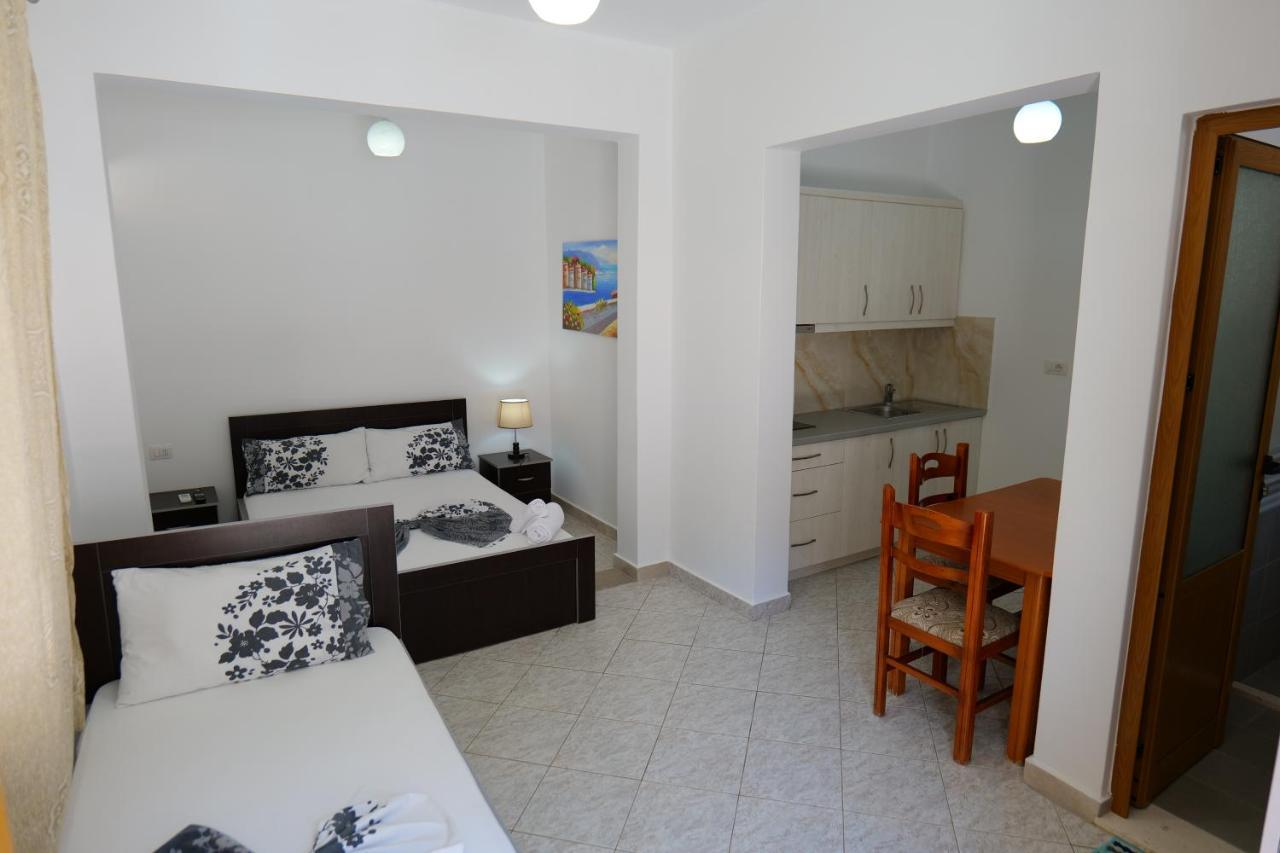 Vila Panorama Piqeras Bed and Breakfast Exterior foto