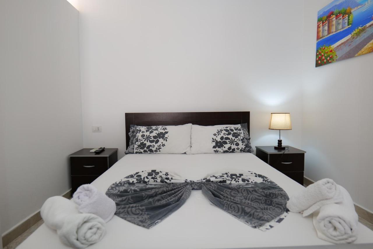 Vila Panorama Piqeras Bed and Breakfast Exterior foto